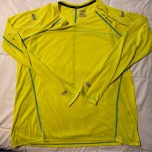 Brooks XL Lightweight Neon Yellow LS  Running shirt with reflective details